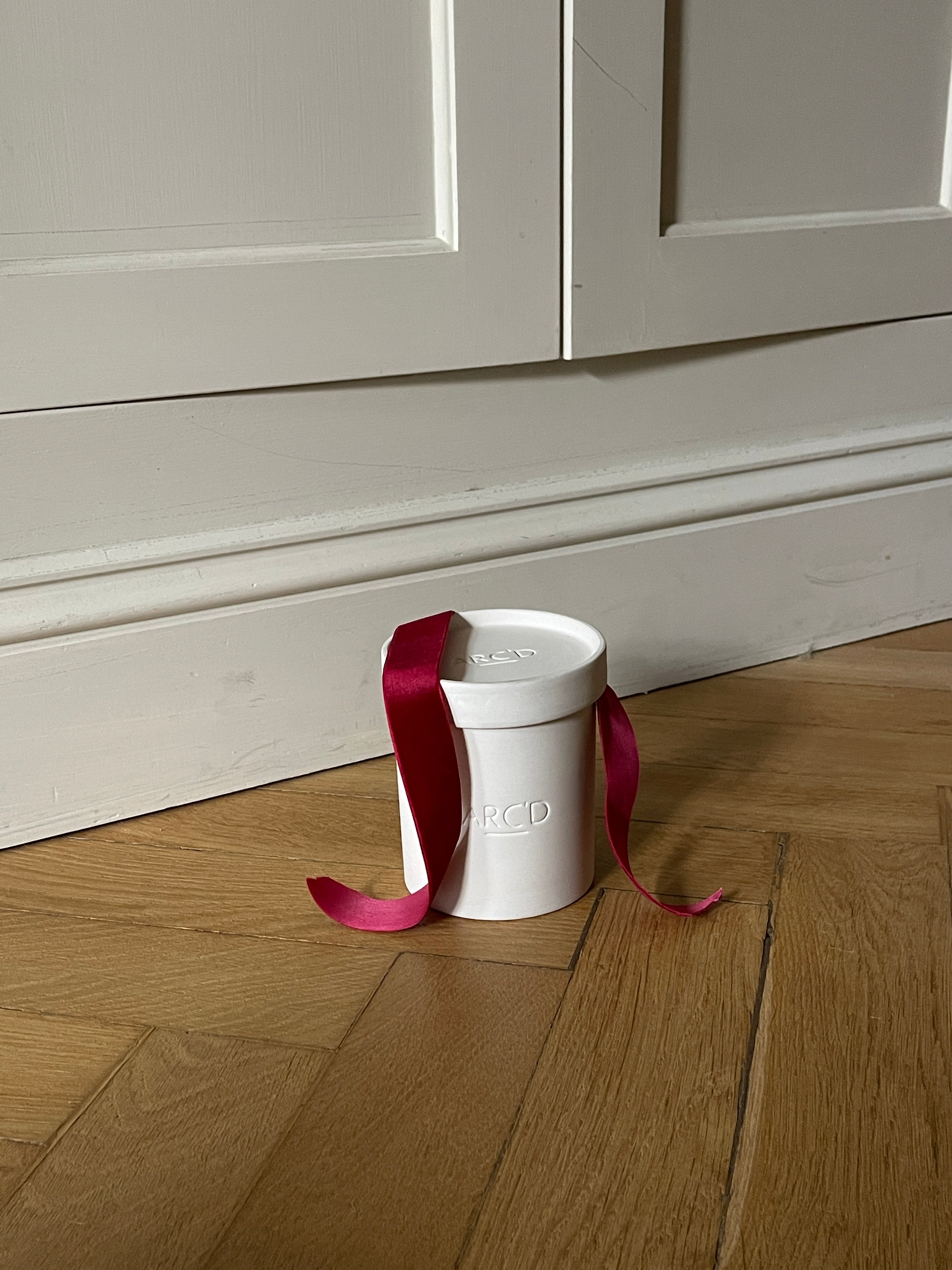 SCENTED CANDLE: NOËL (SEASONAL)